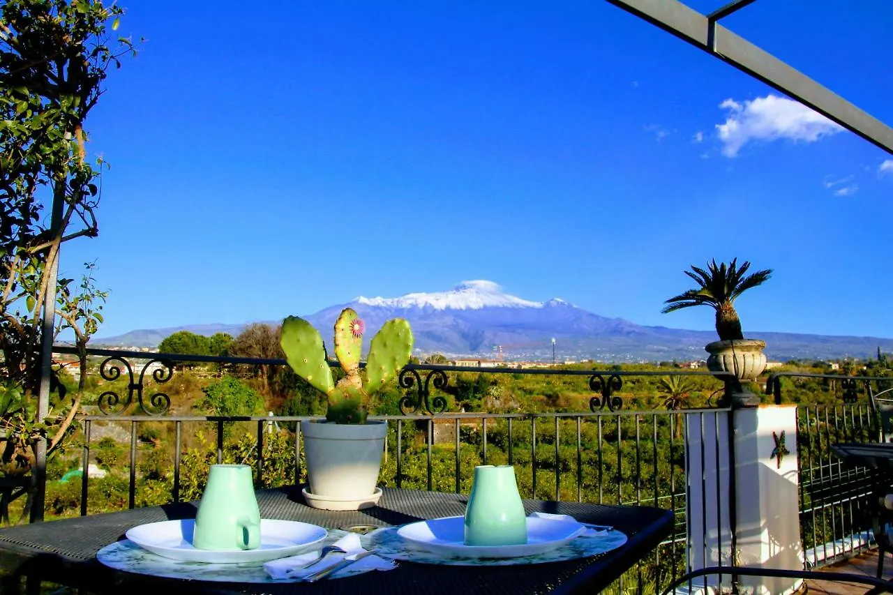 Palazzo Giovanni Bed And Breakfast Acireale Couette-café