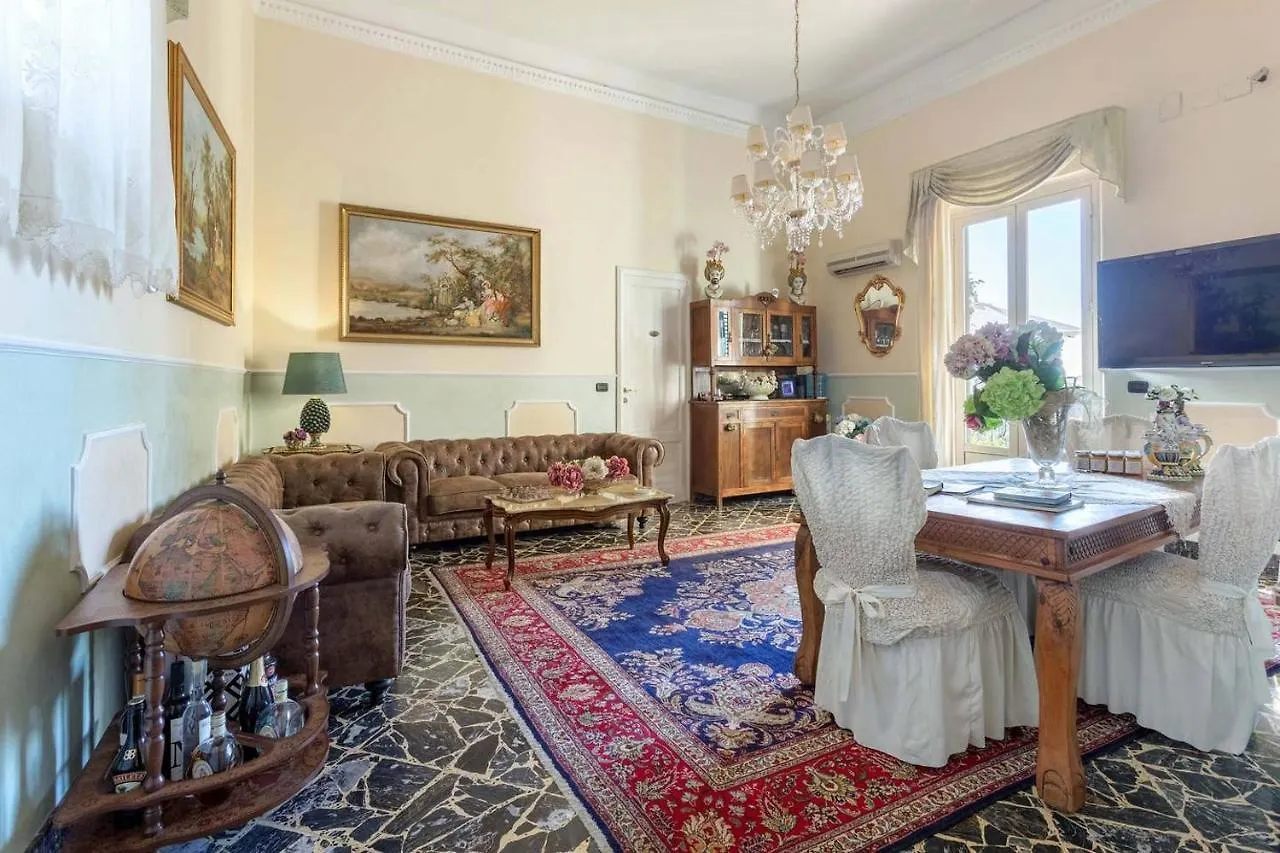 Couette-café Palazzo Giovanni Bed And Breakfast Acireale