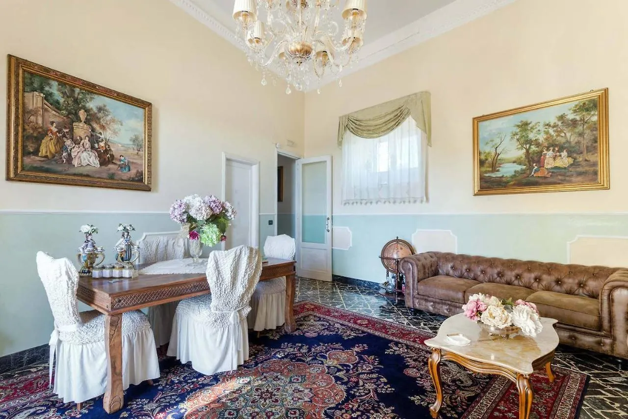 Couette-café Palazzo Giovanni Bed And Breakfast Acireale