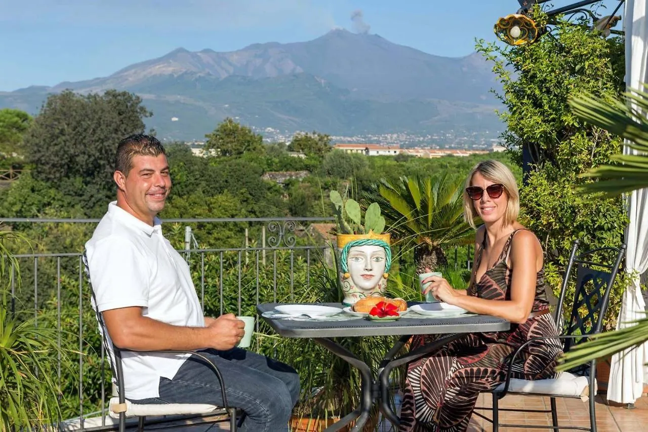 Palazzo Giovanni Bed And Breakfast Acireale Italy
